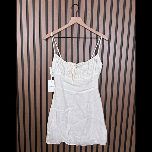 New Sunday Best Dress Small Delilah Ivory Beach Mini Smocked Spaghetti Strap - Picture 1 of 9